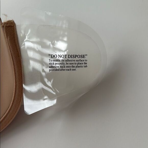 LINGERIE SOLUTIONS BACKLESS STRAPLESS BRA NUDE STICK ON D CUP - Picture 7 of 7